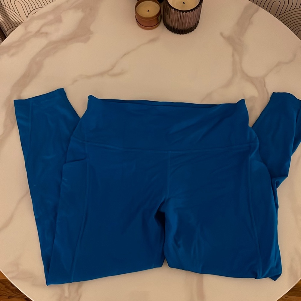 Lululemon Power Thru Hi Rise Tight